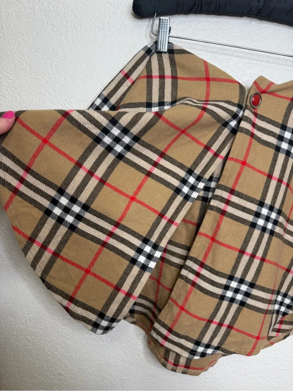 O'Neil Of Dublin Ireland Girls Sz S Plaid Cape Shawl Coat Hooded Wool Tan Red